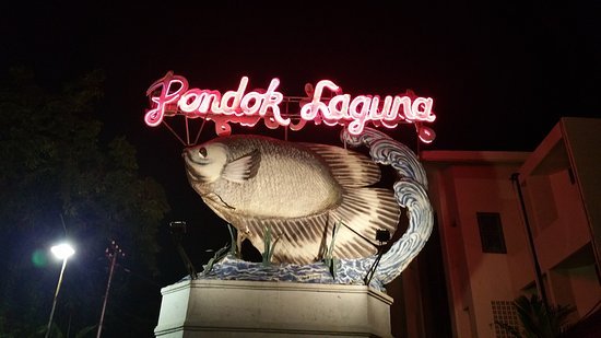 Pondok Laguna